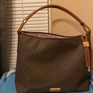Authentic Michael Kors Large Lexington Handbag